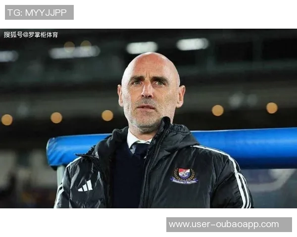 穆斯卡特谈亚冠表现提升与古斯塔沃红牌争议的难解之处 穆斯卡特谈亚冠表现提升与古斯塔沃红牌争议的难解之处