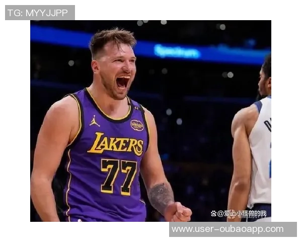 湖人应依靠年轻球员与东契奇和里夫斯搭档而非依赖41岁詹姆斯 湖人应依靠年轻球员与东契奇和里夫斯搭档而非依赖41岁詹姆斯