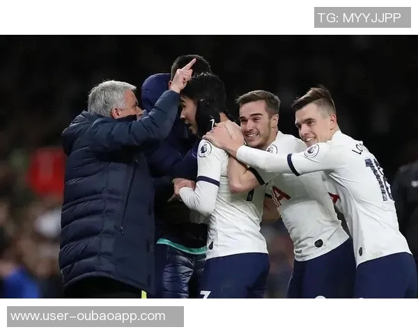 澳波回顾执教热刺经历：联赛失利由我承担欧联成功是全队共同努力的成果